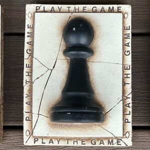 RETIRED Sid Dickens Memory Tile (T24 - Chess Pawn)
